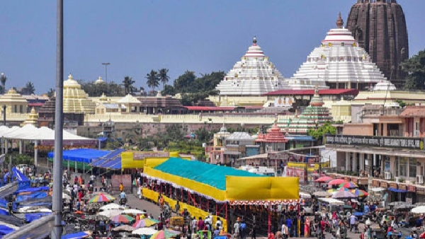 Fire in Puri Jagannath Temple 15 people seriously injured