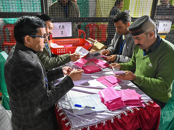 YSRCP file lunch motion petition over CEO memo on Postal ballot Counting YSRCP file lunch motion petition over CEO memo on Postal ballot Counting