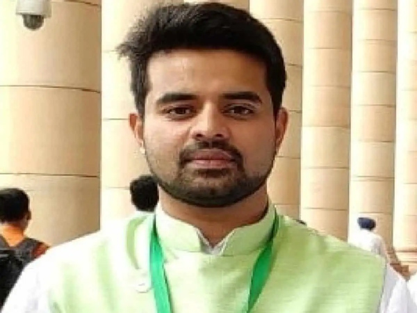 A case has been registered that MP Prajwal Revanna sexually assaulted mother and daughter A case has been registered that MP Prajwal Revanna sexually assaulted mother and daughter