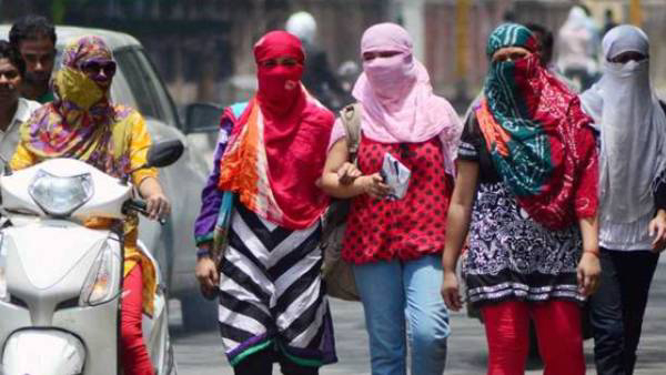In AP scorching sun today severe heat wave in these mandals alert to people In AP scorching sun today severe heat wave in these mandals alert to people