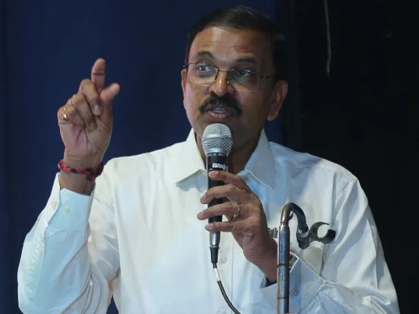 CBI Ex JD Laxminarayana made crucial comments over CM Jagan London Tour