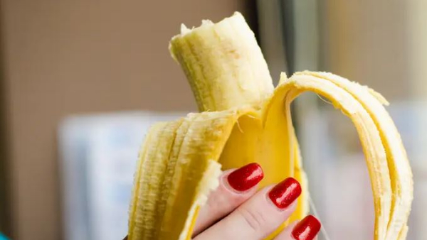 There are some disadvantages of eating banana