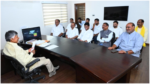 Chandrababu interesting comments in tdp mps meet says am changed you will see it