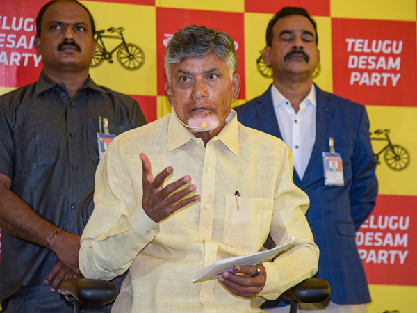 chandrababu naidu left for delhi to attend NDA meet