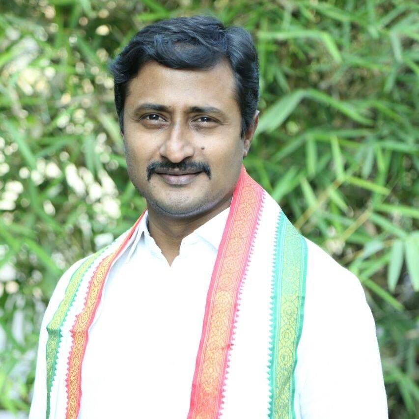 నల్గొండలో రికార్డు విజయం