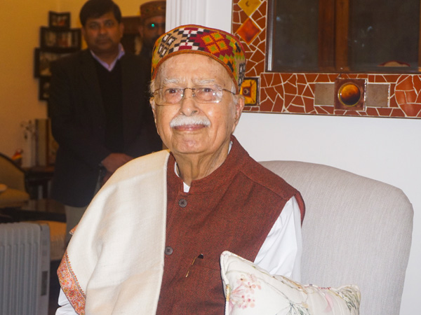 LK Advani has been admitted to AIIMS Condition stable