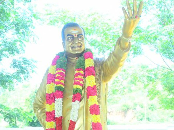 NTR and YSR statues in Andhra Pradesh were stripped of their masks after the Election Code expired