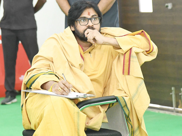 Pawan Kalyan to visit Kondagattu temple on June 29