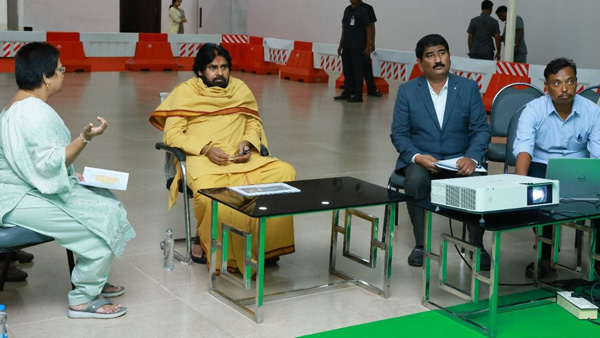 what is initial feedback on pawan kalyan as deputy chief minister