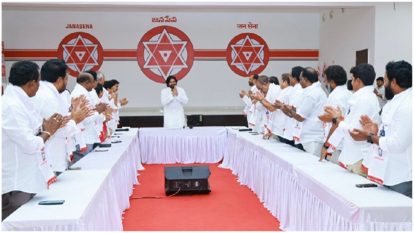 pawan kalyan elected as janasena legislative party leader Chandrababu to elect as nda leader today