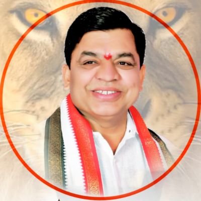 బలరాం నాయక్ గట్టెక్కుతాడా?
