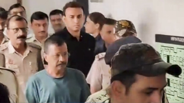 CBI formally arrests Arvind Kejriwal from court CBI formally arrests Arvind Kejriwal from court