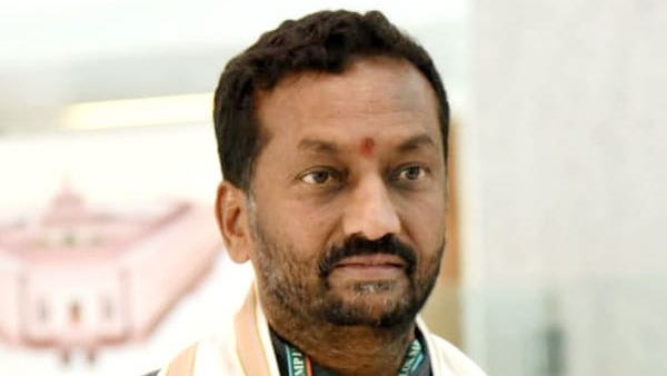 ED case registered against KCR BJP MP Raghunandan Rao sensational comments