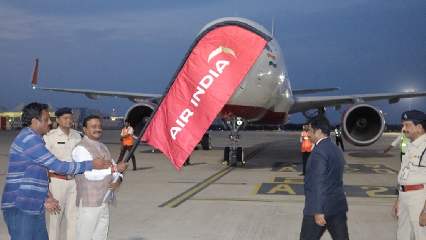 Flight services have started from Vijayawada to Mumbai