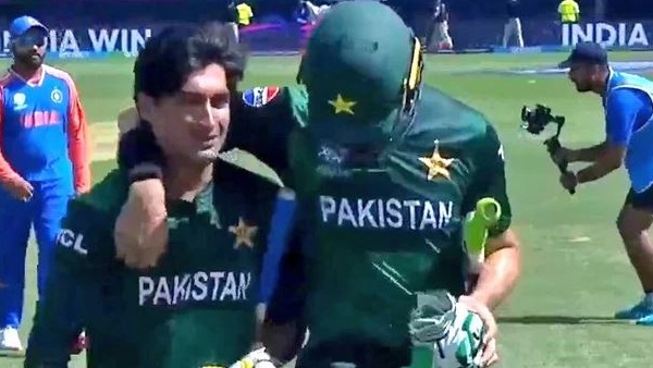 IND vs PAK Naseem Shah tears after lost the match against India by 6 runs in T20 World cup 2024