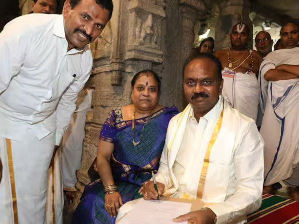 Shyamala Rao took charge as TTD EO Shyamala Rao took charge as TTD EO