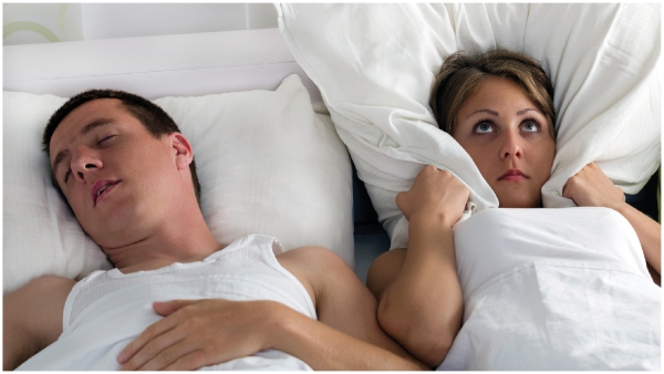 Snoring problem Remedies with these natural tips
