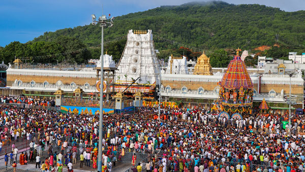 Good news for Srivari devotees Online booking facility for them