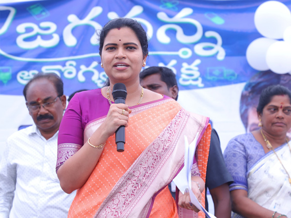 Former Minister Vidadala Rajani Reportedly in Talks with National Parties for Possible Switch Former Minister Vidadala Rajani Reportedly in Talks with National Parties for Possible Switch