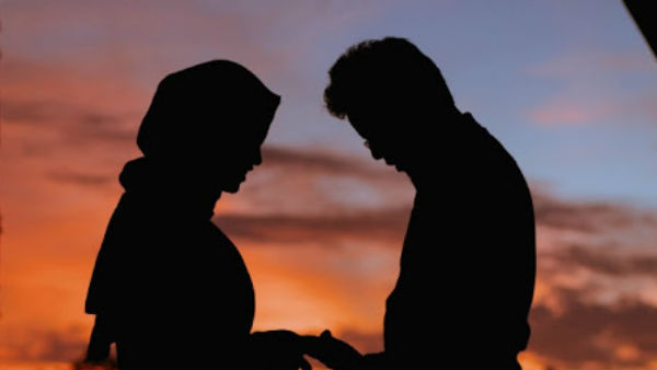 A pet dog saved a married woman who tried to commit suicide after a fight with her husband