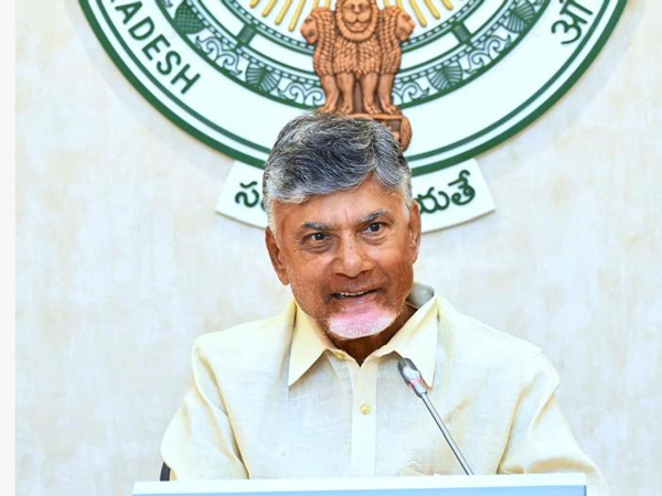 CM Chandra Babu Choose senior IAS officers in his peshi Central relieves Rajamouli