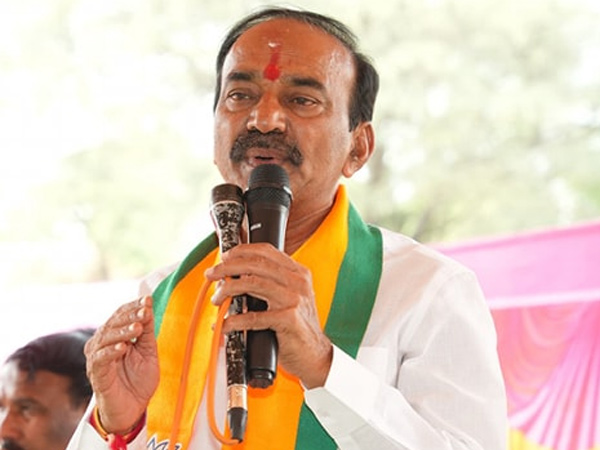 Oneindia exclusive Harish Rao into BJP anything can happen in politics says Eatala Rajendar Oneindia exclusive Harish Rao into BJP anything can happen in politics says Eatala Rajendar