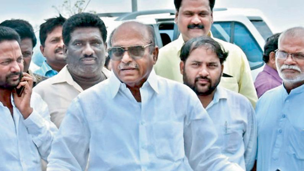Vijayawada special court dismissed the case registered against JC Diwakar Reddy