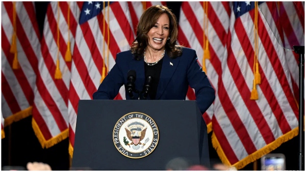 michelle Obama supports kamala Harris s US presidential bid