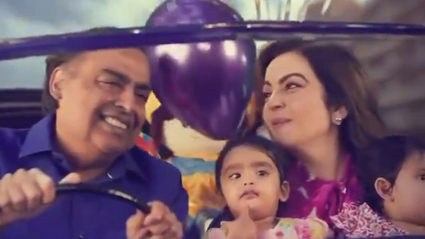 Anant Ambani Radhika Merchant wedding Nita and Mukesh Ambani set the tone for the Sangeet Anant Ambani Radhika Merchant wedding Nita and Mukesh Ambani set the tone for the Sangeet