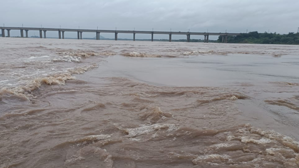 First emergency alert issued at Bhadrachalam Rising Godavari water level