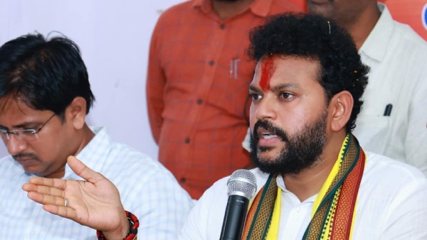 Microsoft outage Union Minister K Ram mohan Naidu order provide fecilities to passengers