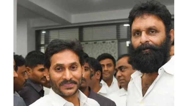Kodali Nani meets YS jagan deiscussed on his previous statement over political retirement