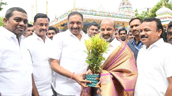 Karimnagar mayor sunil rao meets union minister bandi sanjay