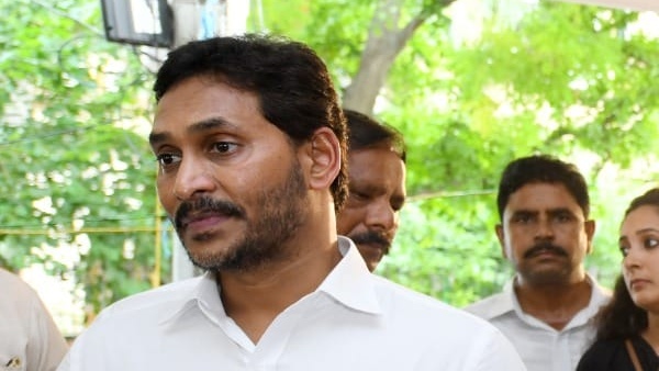 ys jagan regime s law stopping strong nda government to encourage defections in local bodies ys jagan regime s law stopping strong nda government to encourage defections in local bodies