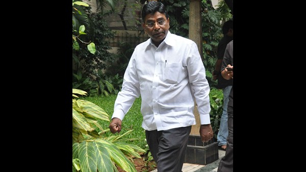 BRS leader and former MP Nama Nageswara Rao s company and houses are being inspected by Kolkata police