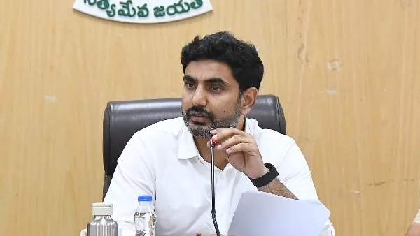 Nara Lokesh and YS Jagan condemn the attack on Deccan Chronicle Office at Visakhapatnam Nara Lokesh and YS Jagan condemn the attack on Deccan Chronicle Office at Visakhapatnam