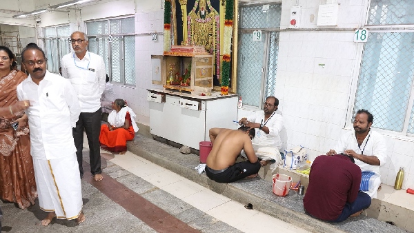 TTD EO Shyamala Rao made a surprise inspection at the Tirumala Anna Prasadam Centre