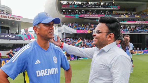 Rahul Dravid refused to take rs 2 5 cr in bcci s reward for t20 world cup win