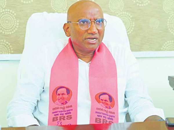 RS Praveen kumar shocking comments on ap politics KCR fielded former IPS for YS Jagan