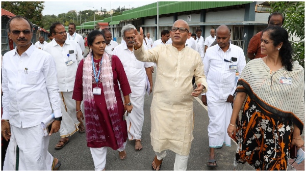 TTD Additional EO conducted surprise checks at Tirumala Vaikuntham queue complex