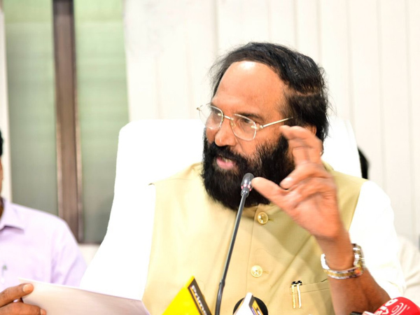 Minister Uttam Kumar Reddy hits out at KTR for kaleshwaram project issue