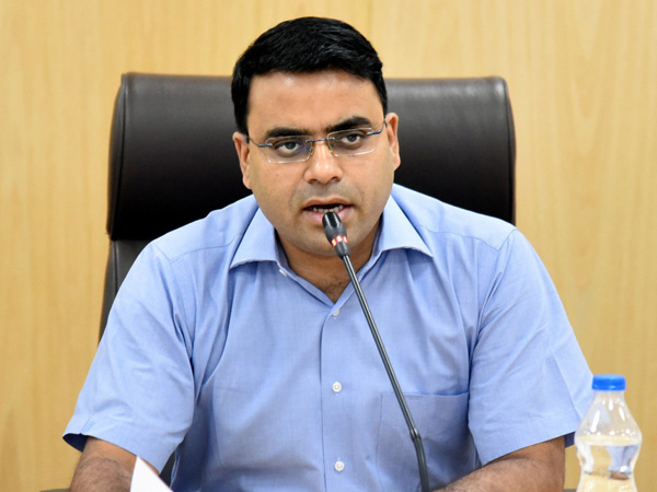 IAS officer Vivek Yadav appointed as Andhra Pradesh chief election officer IAS officer Vivek Yadav appointed as Andhra Pradesh chief election officer