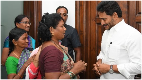 YS Jagan interact with party cadre and common public in his tadepalli camp office