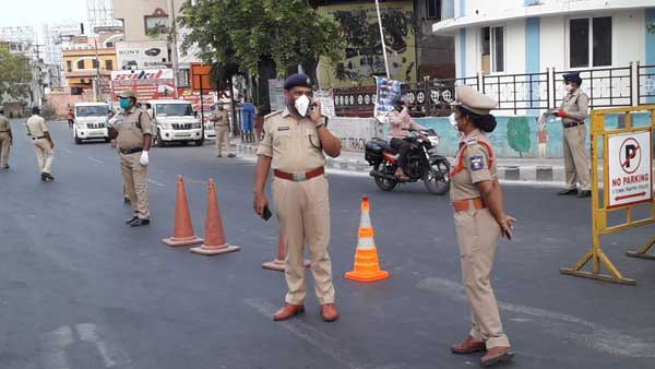 Chandrababu Govt who gave promotions and transferred the police officers in Tirupati district Chandrababu Govt who gave promotions and transferred the police officers in Tirupati district