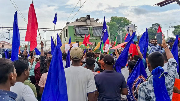 Bharat Bandh today Nationwide strike against the SC s ruling on SC ST sub classification