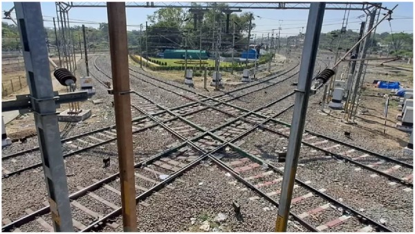 indian railway engineering miracle nagpur dimond crossing details here