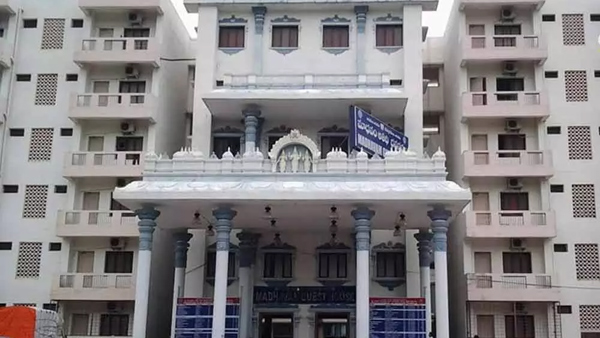 In Srinivasa and Madam housing complexes in Tirupati water lines were broken