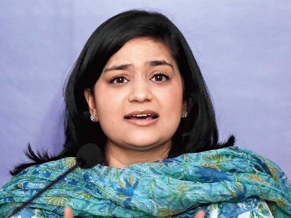 Mehbooba Mufti s daughter Iltija set to make electoral debut in Jammu Kashmir polls Mehbooba Mufti s daughter Iltija set to make electoral debut in Jammu Kashmir polls
