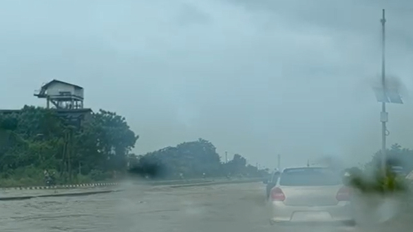 CM Chandrababu review on heavy rain key orders to officials