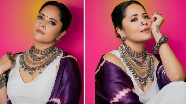 Anasuya Bharadwaj cleavage show